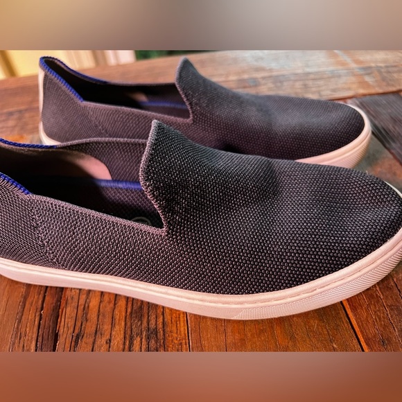 Rothys Classic Slip On Sneakers Black Size 7 US - Picture 3 of 7